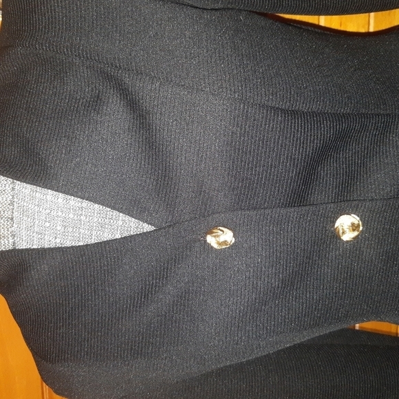 Adorable Jacket - Picture 4 of 11